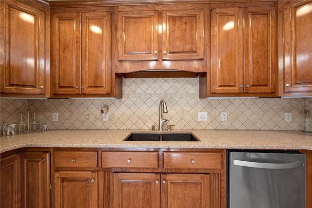 223 Brooks Drive, Townville, SC 29689