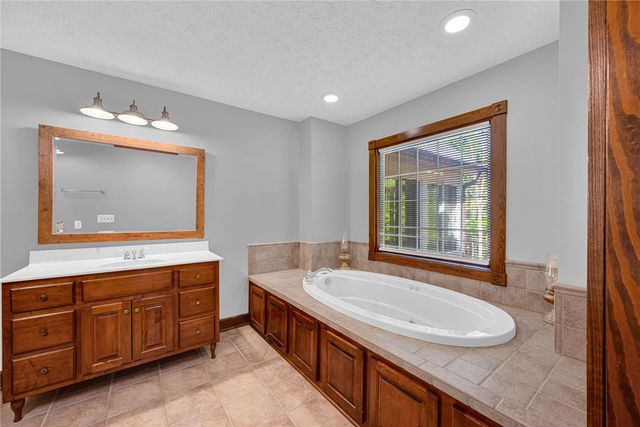 223 Brooks Drive, Townville, SC 29689