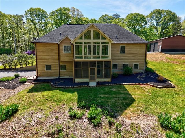 223 Brooks Drive, Townville, SC 29689