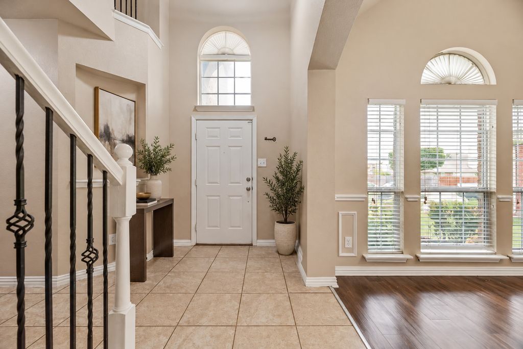 1404 Ashby Drive, Lewisville, TX 75067 — photo 4