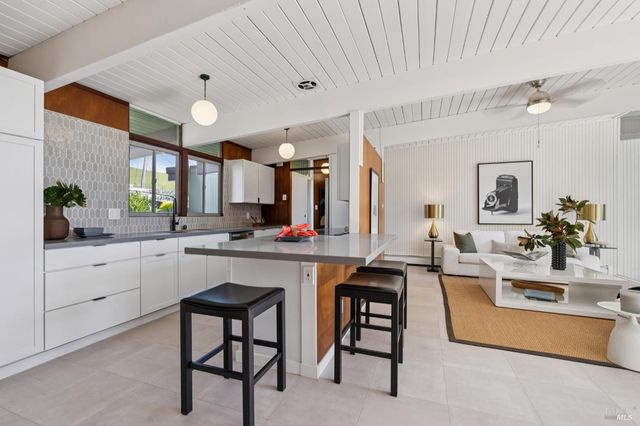 632 Bamboo Ter, San Rafael, CA 94903