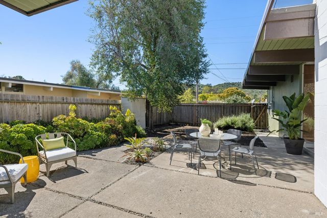 632 Bamboo Ter, San Rafael, CA 94903