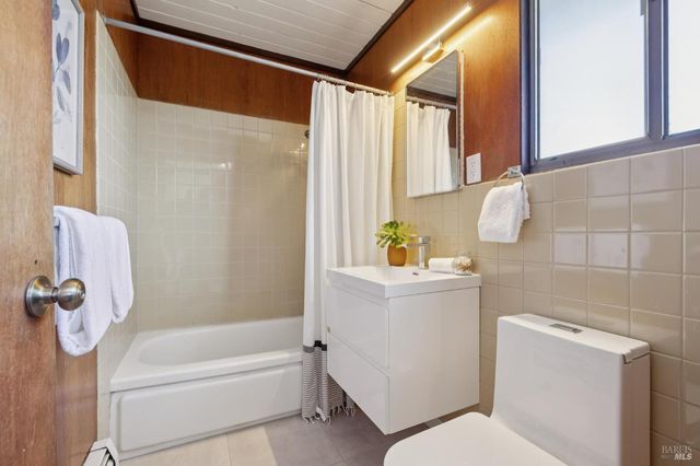 632 Bamboo Ter, San Rafael, CA 94903