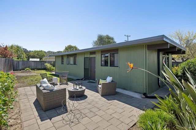 632 Bamboo Ter, San Rafael, CA 94903