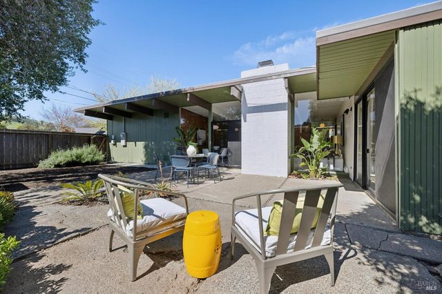 632 Bamboo Ter, San Rafael, CA 94903