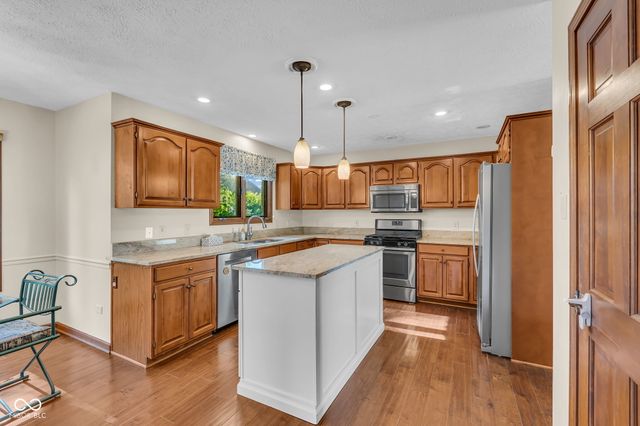 2655 Schoolmaster Drive, Plainfield, IN 46168