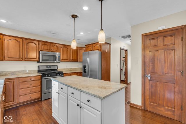2655 Schoolmaster Drive, Plainfield, IN 46168