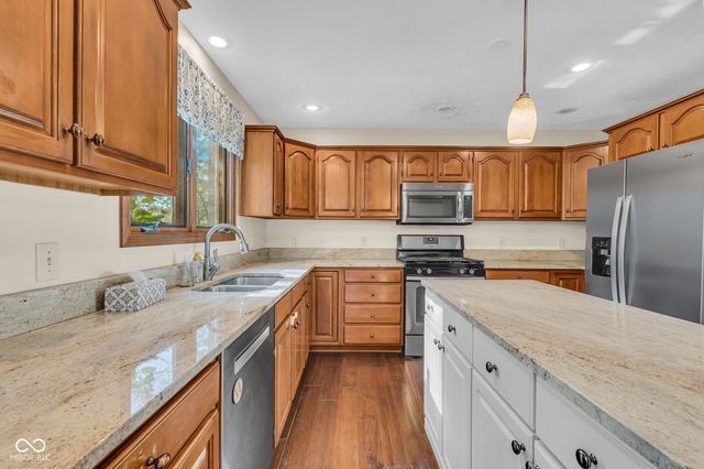 2655 Schoolmaster Drive, Plainfield, IN 46168