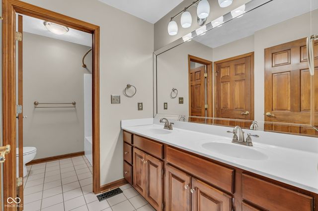2655 Schoolmaster Drive, Plainfield, IN 46168