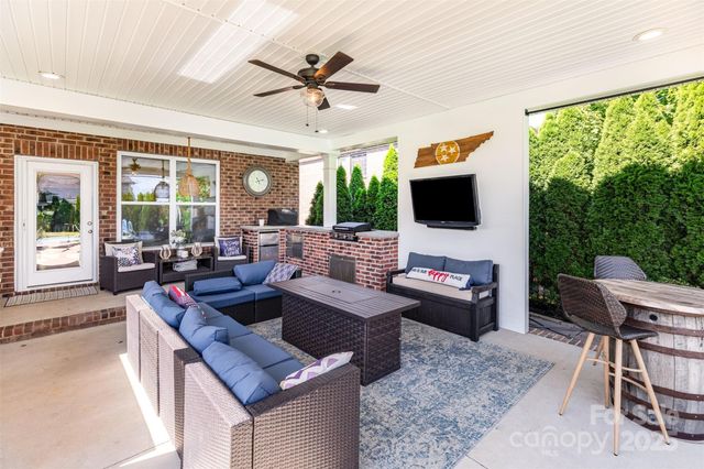 116 Kentmere Lane, Clover, SC 29710