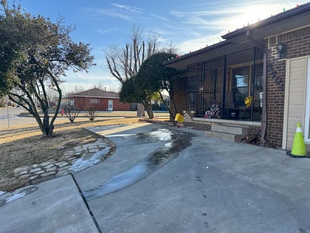 2701 SW 52nd Street, Oklahoma City, OK 73119