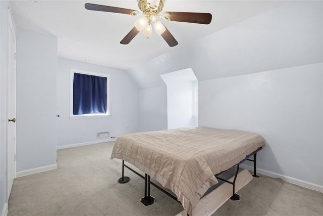 9261 Old Perry Hwy, Mccandless, PA 15237