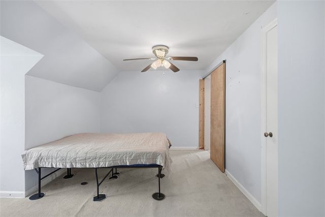 9261 Old Perry Hwy, Mccandless, PA 15237