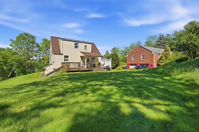 9261 Old Perry Hwy, Mccandless, PA 15237
