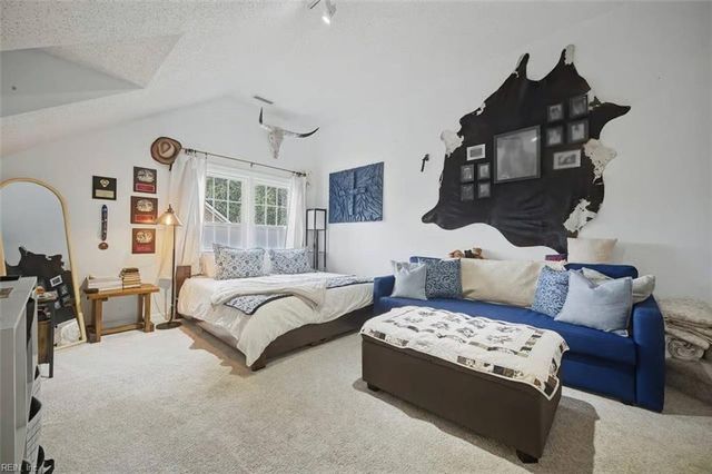 5304 Lake Lawson RD, Virginia Beach, VA 23455
