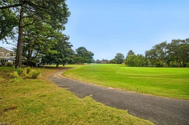 5304 Lake Lawson RD, Virginia Beach, VA 23455