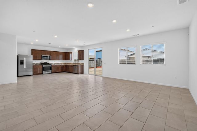 12817 Scholarly Way, Rancho Cordova, CA 95742