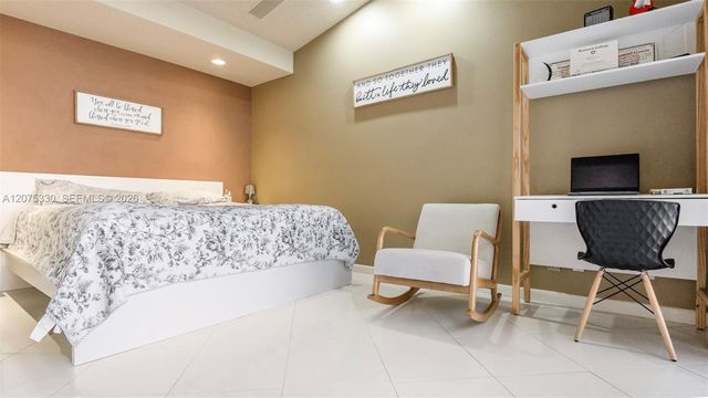 17251 NW 6th Street, Pembroke Pines, FL 33029