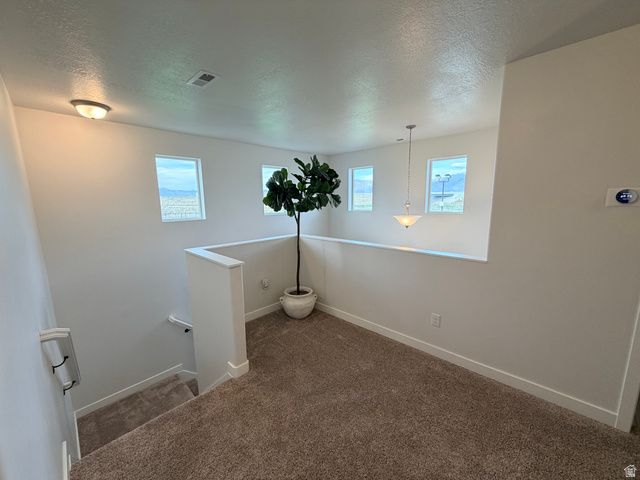 2126 W LYDIA LN, Syracuse, UT 84075