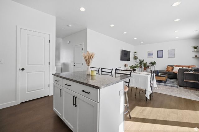 2126 W LYDIA LN, Syracuse, UT 84075