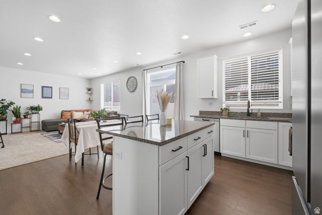 2126 W LYDIA LN, Syracuse, UT 84075