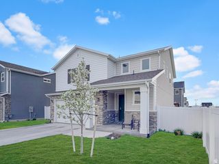 2126 W LYDIA LN, Syracuse, UT 84075