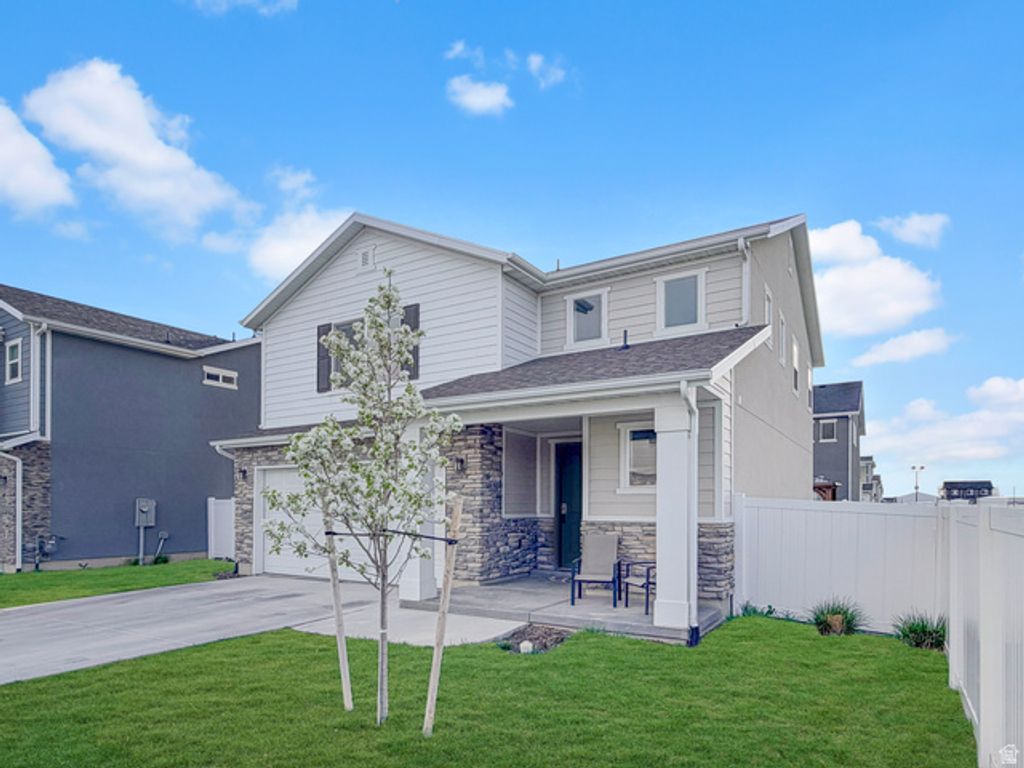2126 W LYDIA LN, Syracuse, UT 84075