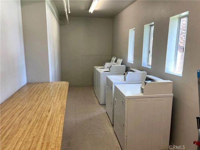 4307 W 142nd Street 9, Hawthorne, CA 90250