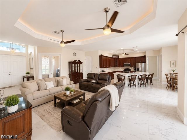 2123 NW 41st PL, Cape Coral, FL 33993