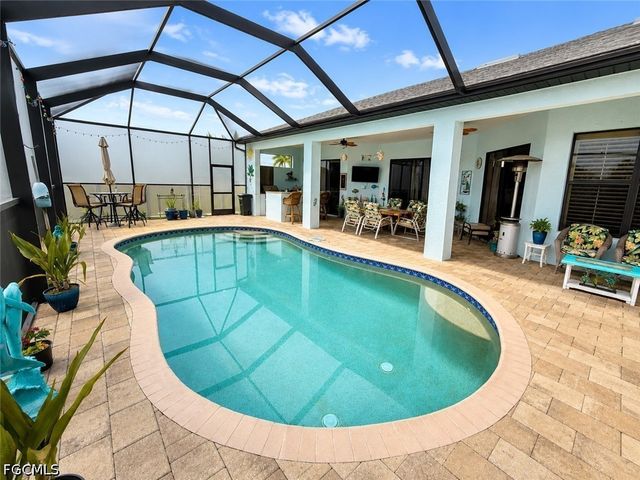 2123 NW 41st PL, Cape Coral, FL 33993