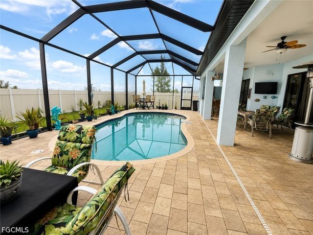 2123 NW 41st PL, Cape Coral, FL 33993