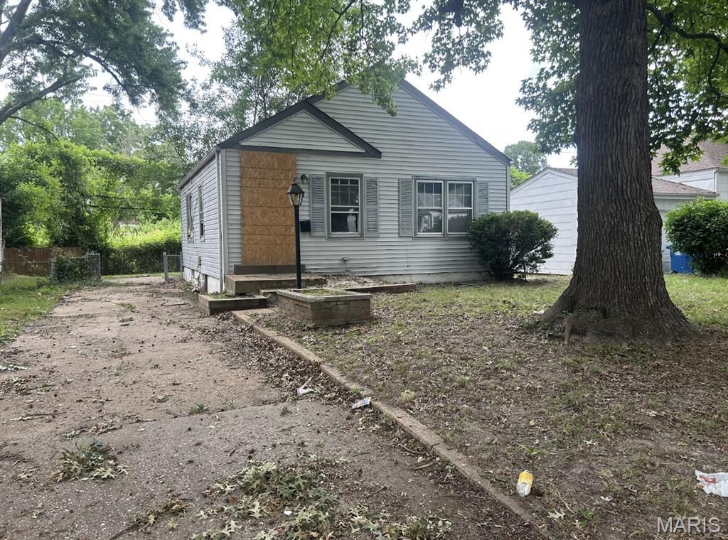 8027 Aline Avenue, Berkeley, MO 63134