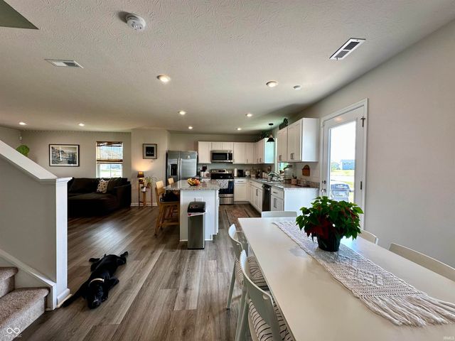 1862 Cascades Drive, Greenfield, IN 46140