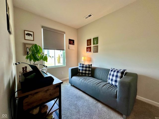 1862 Cascades Drive, Greenfield, IN 46140