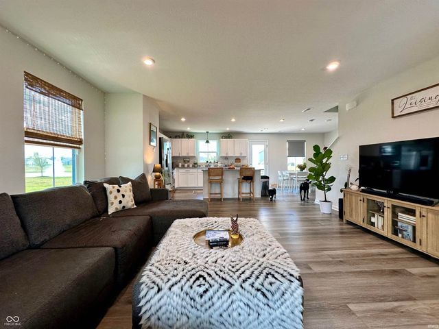 1862 Cascades Drive, Greenfield, IN 46140