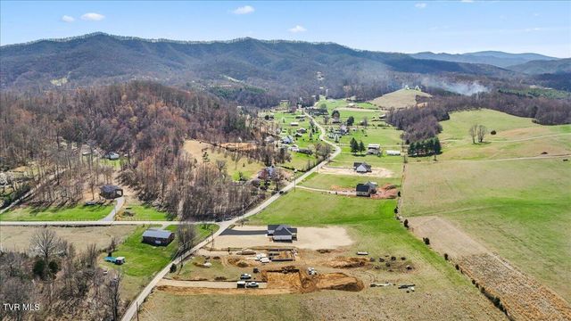 314 Morey Hyder Road, Johnson City, TN 37601