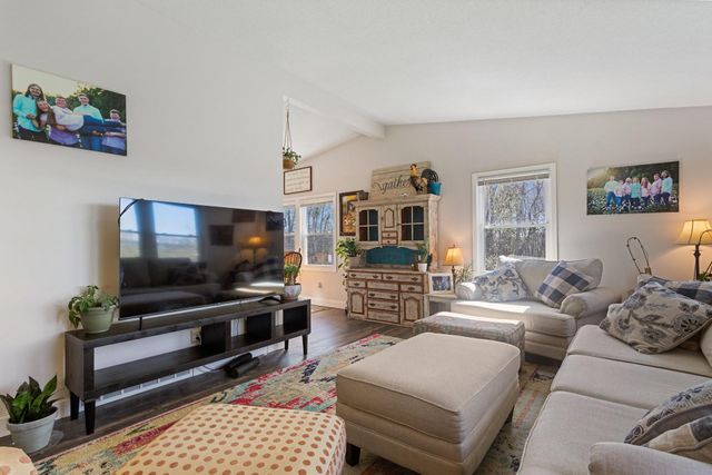 6730 165th Street N, Hugo, MN 55038