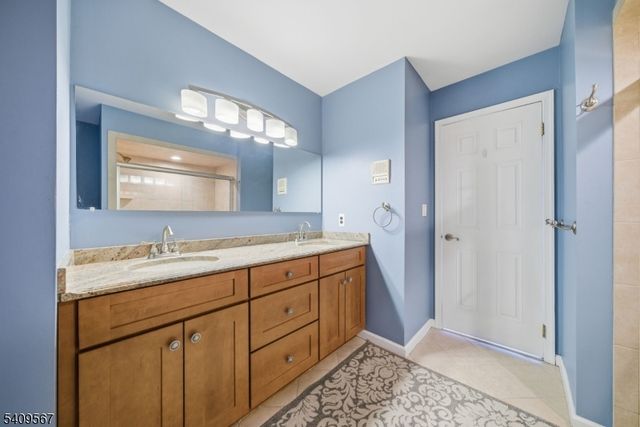 12 Margaret Ter, Sparta Twp., NJ 07871