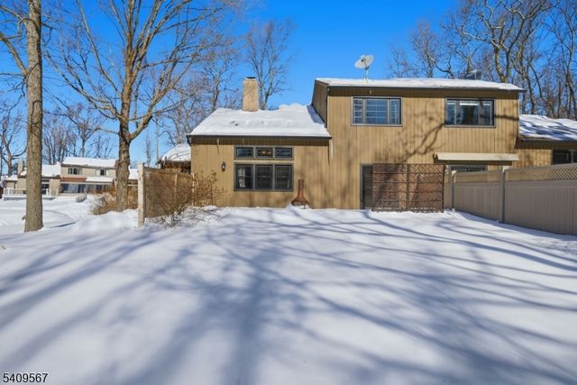 12 Margaret Ter, Sparta Twp., NJ 07871