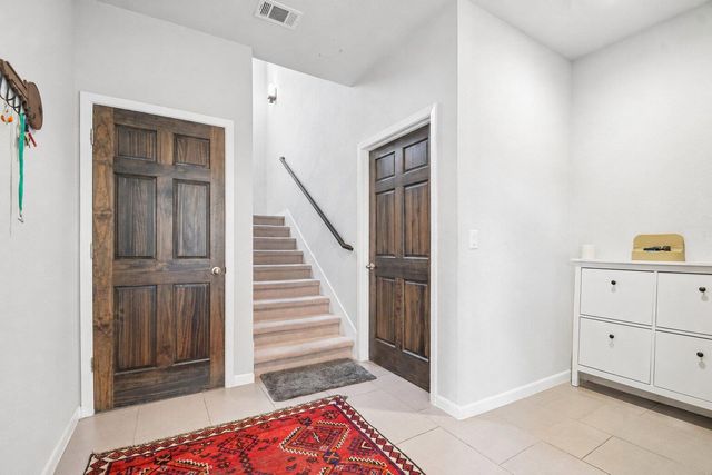 1142 Lost Creek BLVD 12, Austin, TX 78746