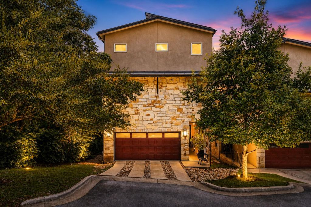 1142 Lost Creek BLVD 12, Austin, TX 78746