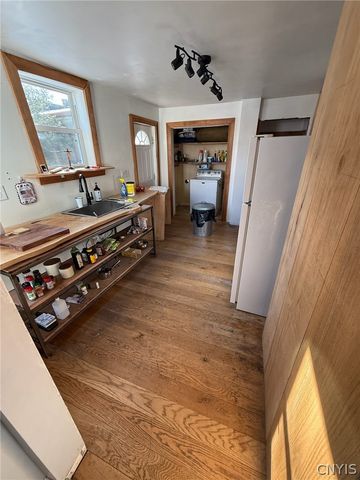 212 Niagara Street, Syracuse, NY 13204