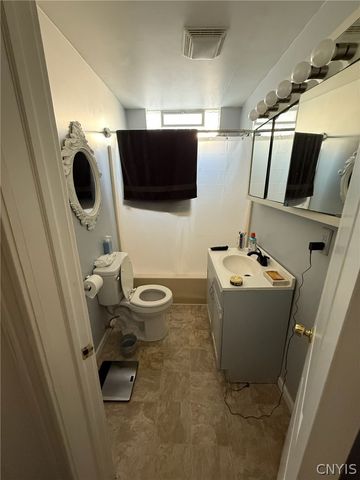 212 Niagara Street, Syracuse, NY 13204