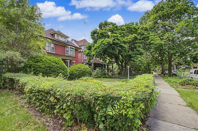 1481 Hubbard Street, Detroit, MI 48209