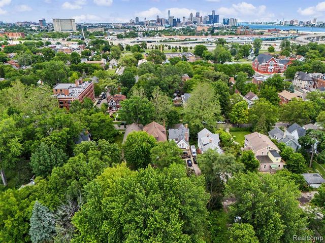 1481 Hubbard Street, Detroit, MI 48209