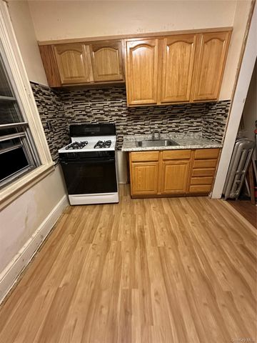 4525 Monticello Avenue, Bronx, NY 10466