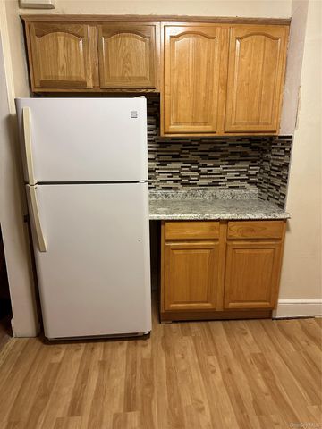 4525 Monticello Avenue, Bronx, NY 10466