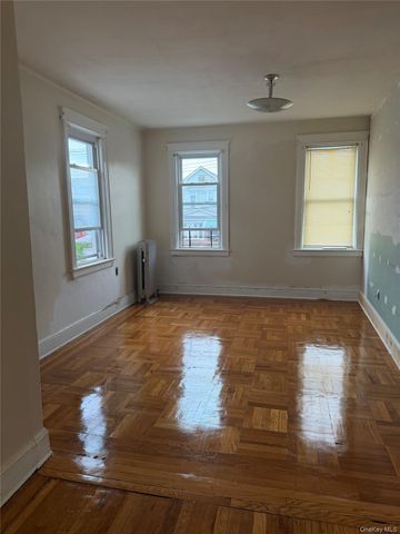 4525 Monticello Avenue, Bronx, NY 10466