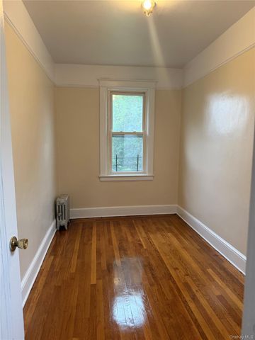 4525 Monticello Avenue, Bronx, NY 10466