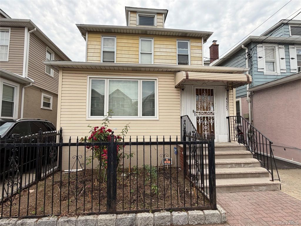 4525 Monticello Avenue, Bronx, NY 10466